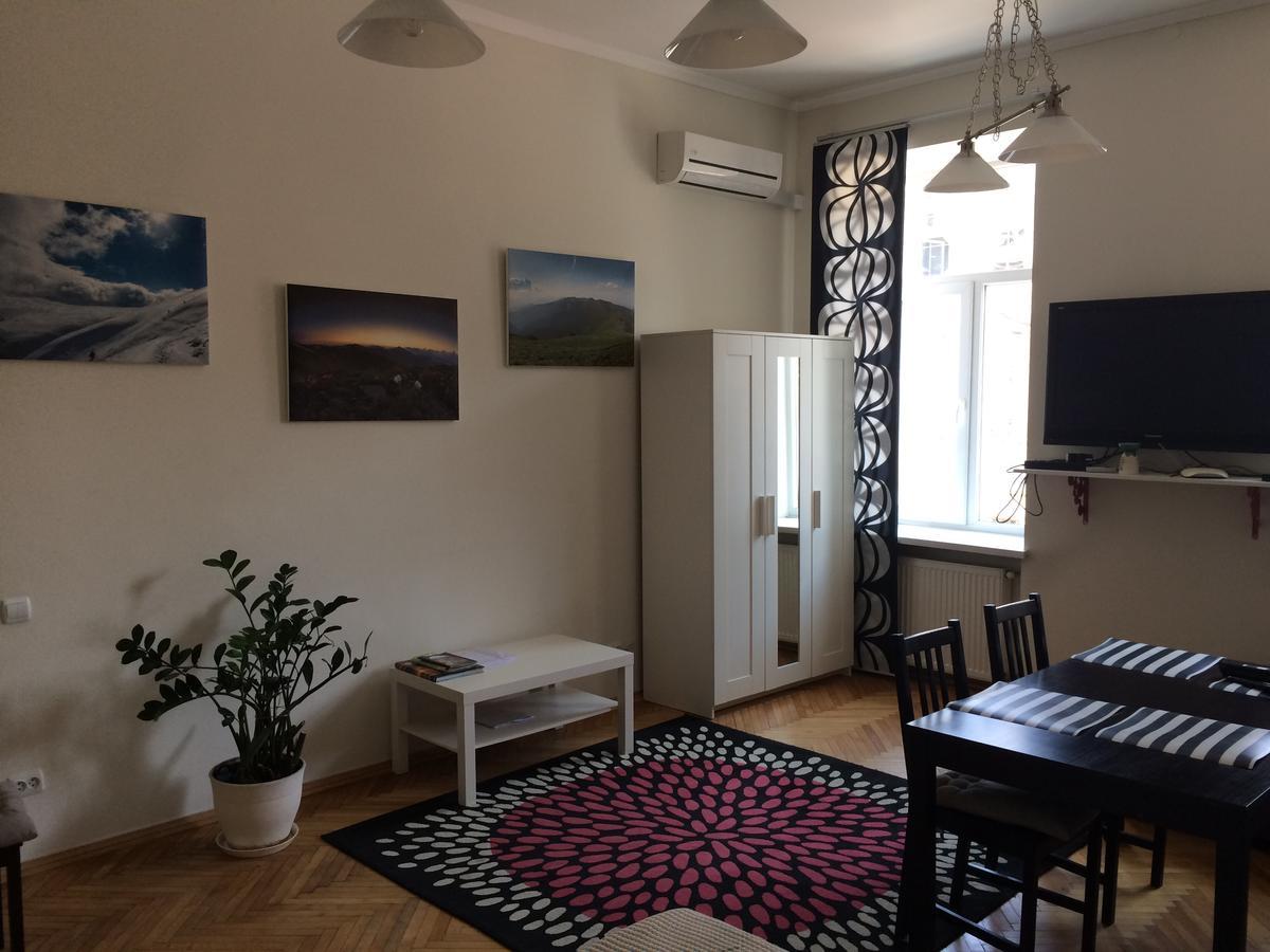 Cozy Apartment 39/34 Lemberg Exterior foto